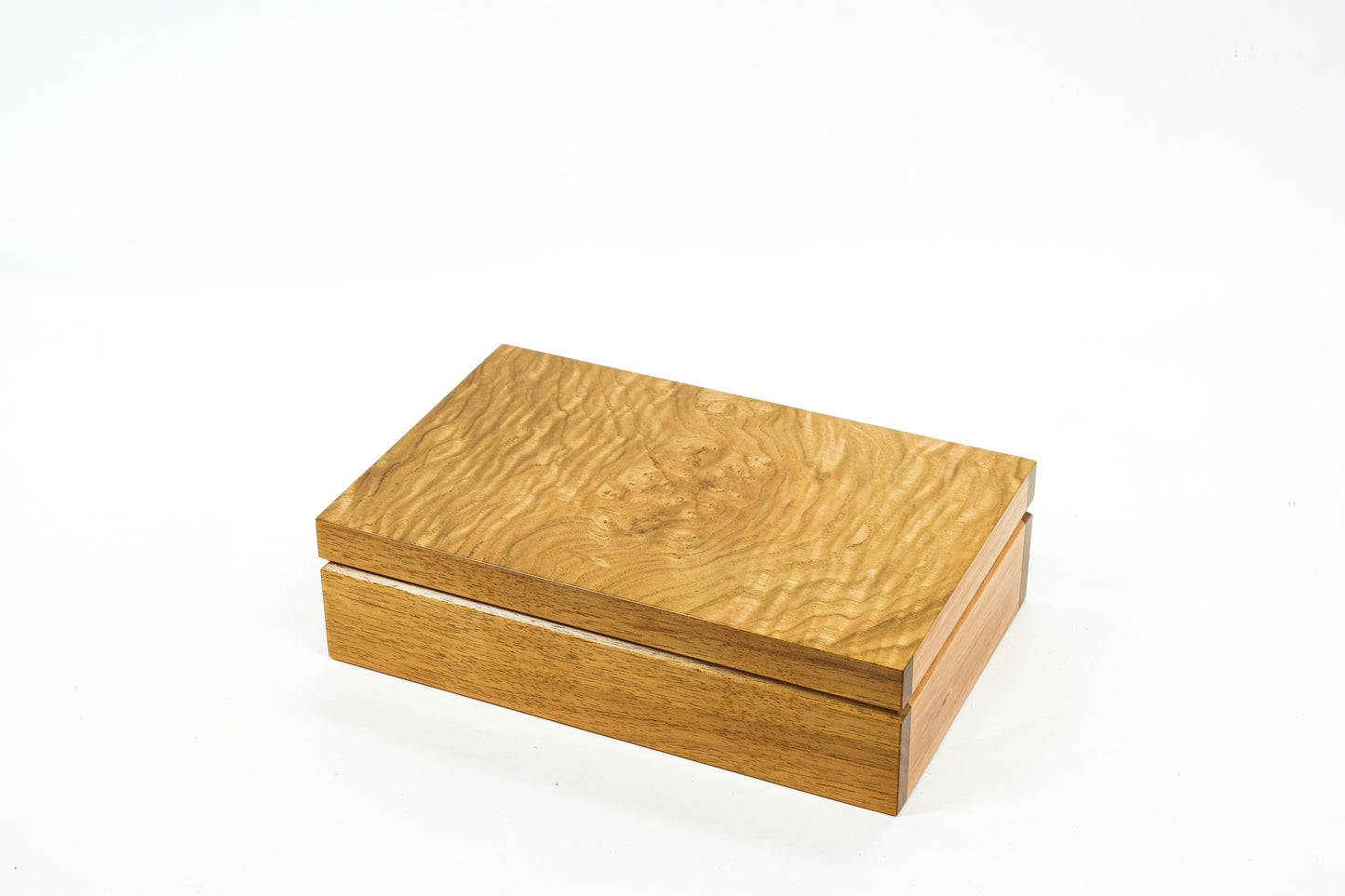 Boxiliary Box - Chestnut Burl